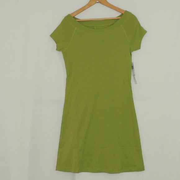 Workshop short raglan sleeve dress
Green - Picture 4 of 8